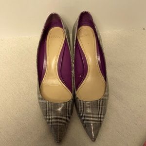 Chic menswear suiting pumps